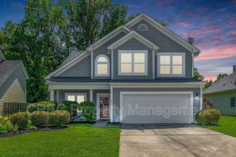 Photo - 3050 Argyll Dr