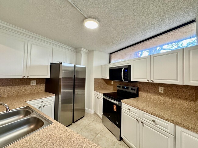 Photo - 8189 Severn Dr