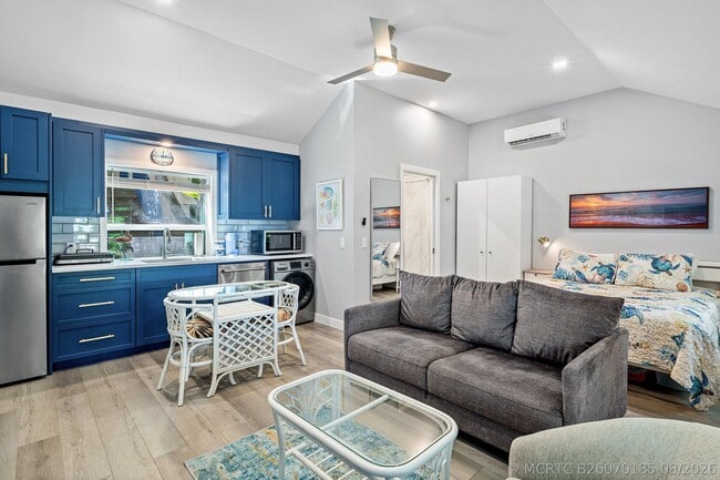 72 S Ocean Blvd