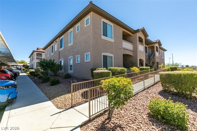 Photo - 2305 W Horizon Ridge Pkwy Unit 2023