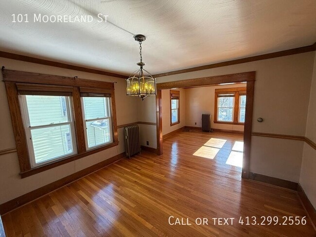 Photo - 101 Mooreland St