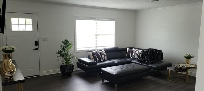 Photo - 1619 Linwood Dr