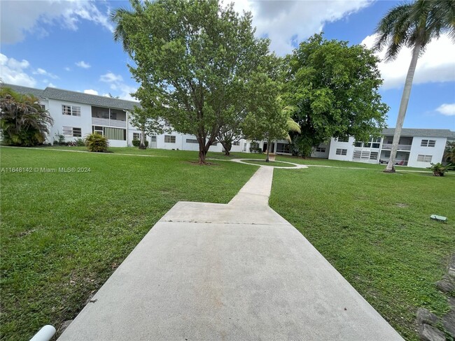 Photo - 7300 NW 5th Ct Condominio Unidad #205