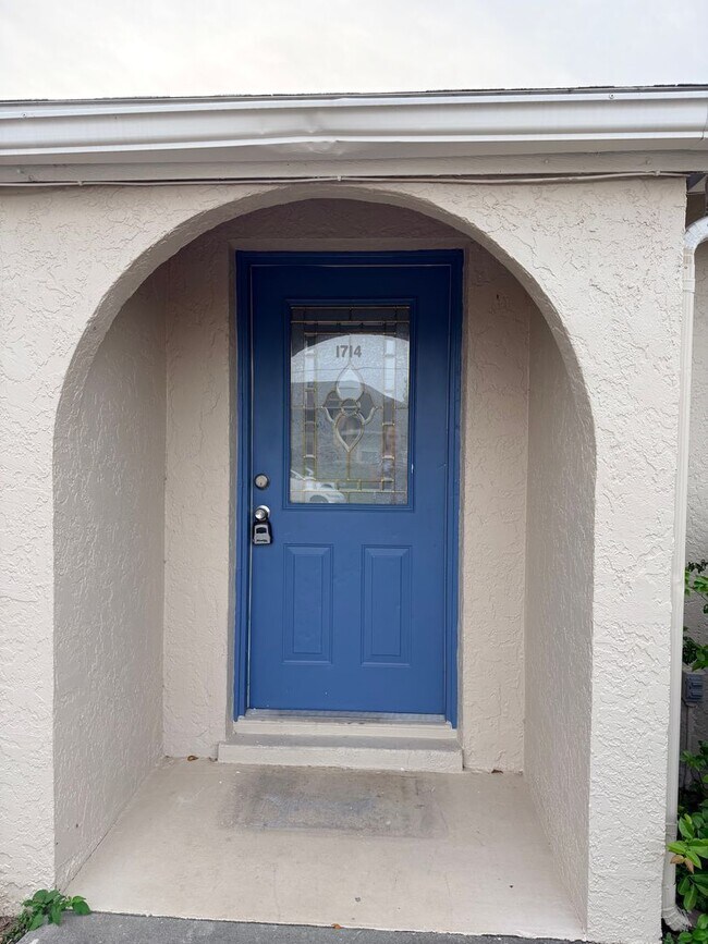 Photo - 2 Bed/1 bath Centrally Located~