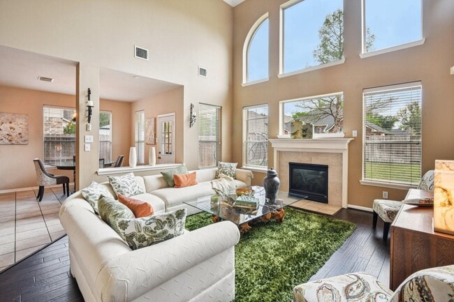 Photo - 17711 Creek Bluff Ln
