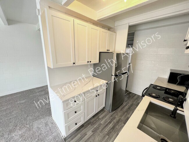 Photo - Half Off First Month! Unidad 3