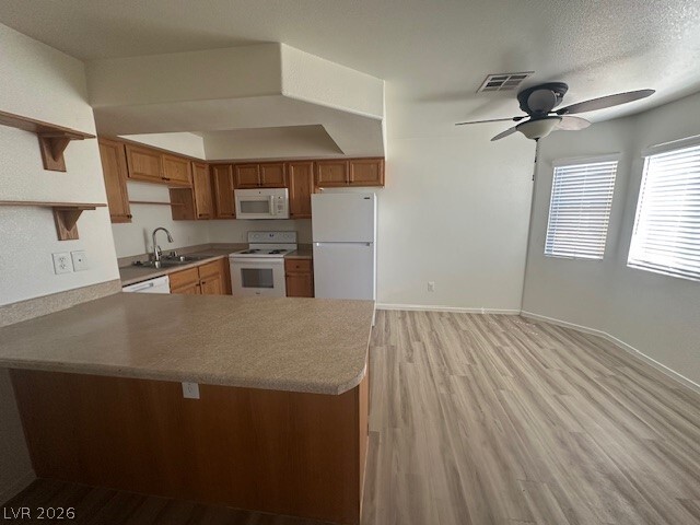 Photo - 8410 Eldora Ave Unidad 2015