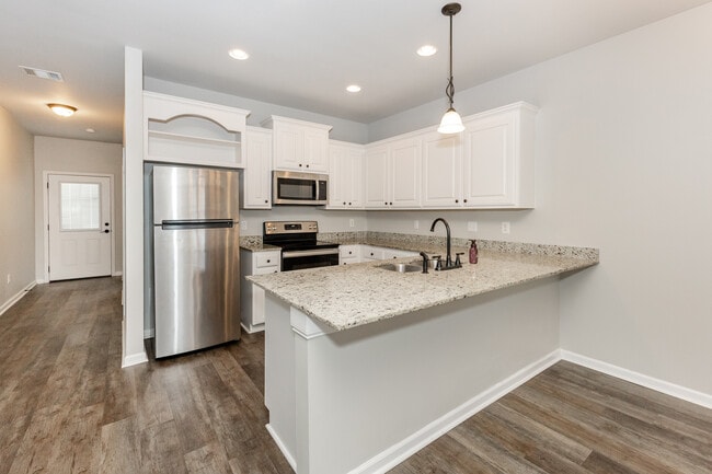 Photo - 2948 S Roth Ave