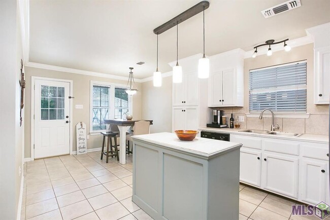 Photo - Home for lease