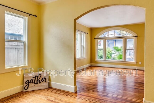 Photo - 1803 Burnett Wy