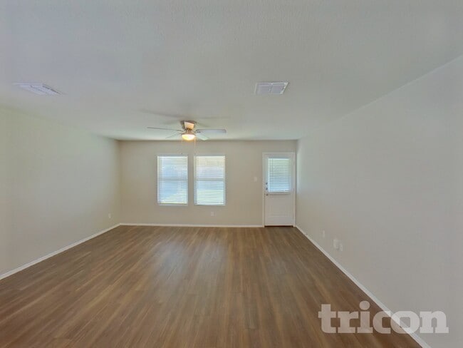 Photo - 1805 Westfall Dr