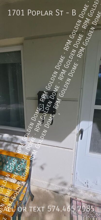 Photo - 1701 Poplar St Unit B