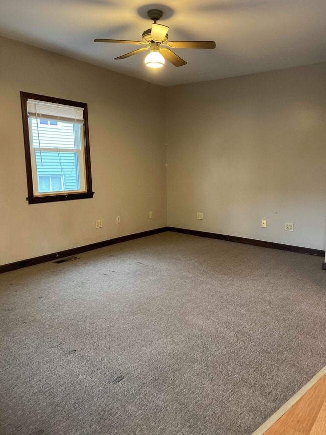 Photo - 141 3rd St Unit 1