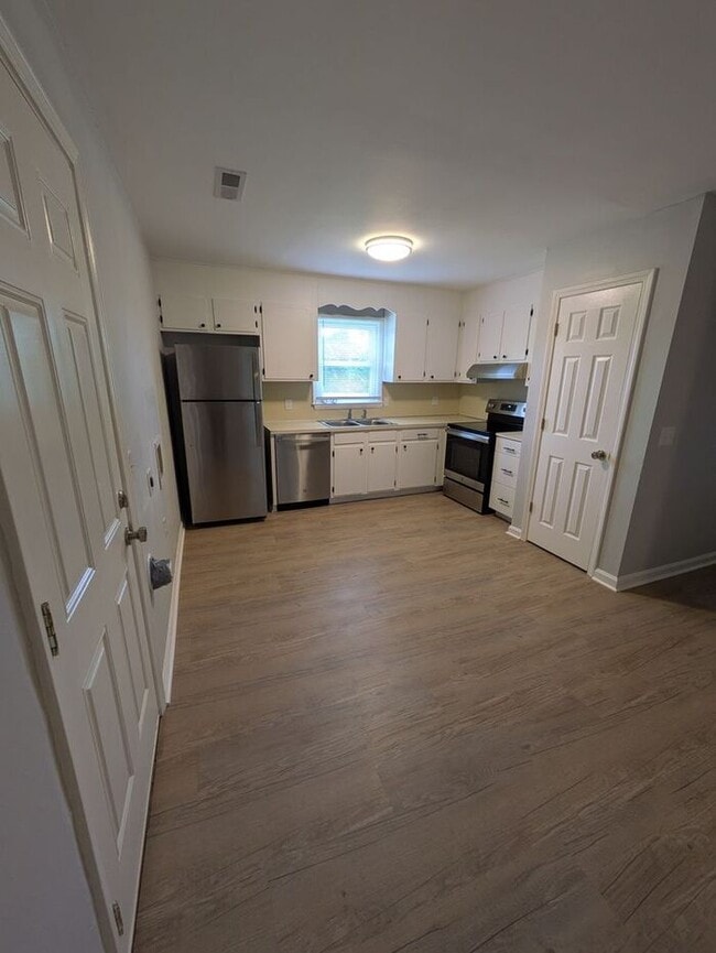 Photo - 2BA/1BA Unit at Ponderosa in Conover!