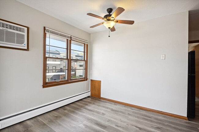 Building Photo - The Moline Rental