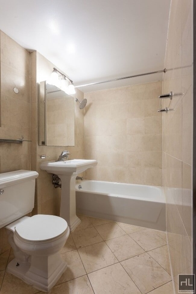 Photo - East 18th Street Unit A2