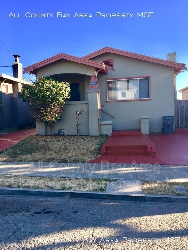 Photo - 623 62nd St Casa