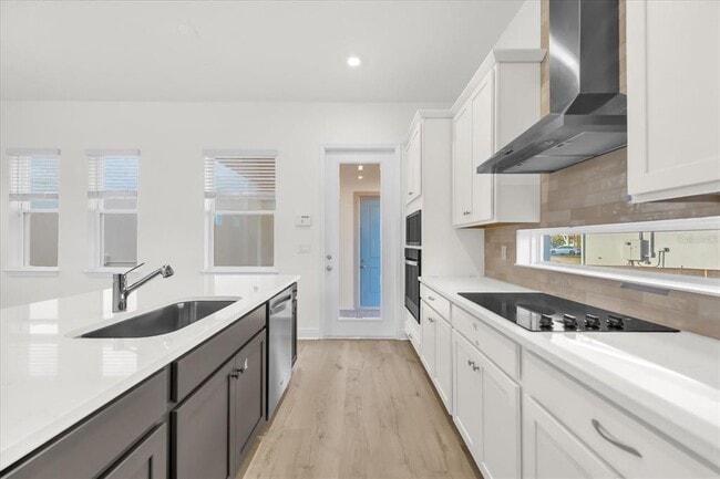 Photo - 10270 Pearson Ave