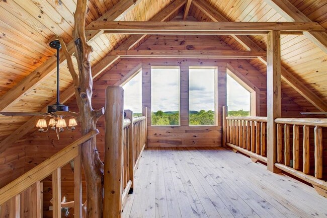 Photo - 641 Joe Snedegar Rd