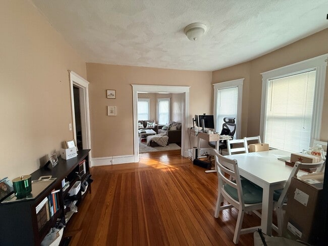 Photo - 42 Gibbens St Unit 2