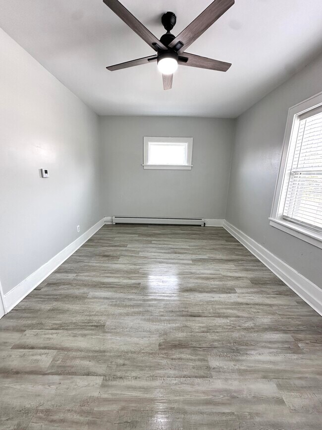 Photo - 249 Central Park Unit 1. Up Font