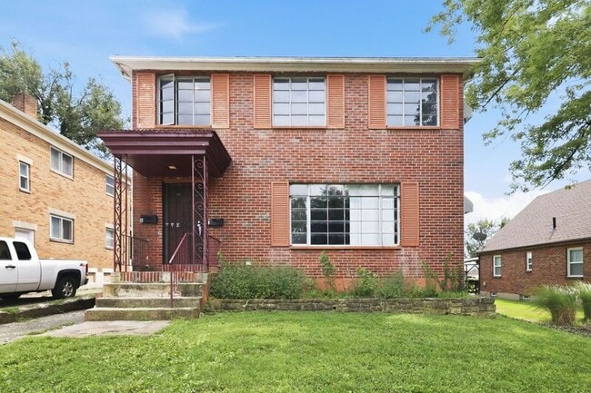 Building Photo - 960 Sherwood Dr