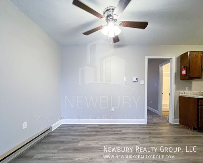 25 Sunbury Estates
