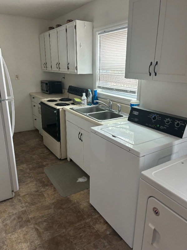 Photo - 715 Tabor Rd