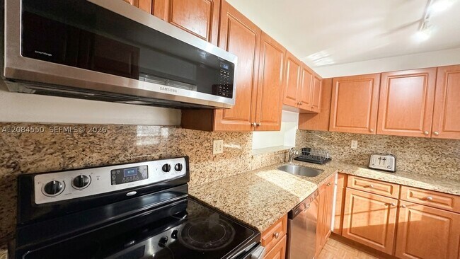 Photo - 8520 SW 133rd Avenue Rd Unit 210