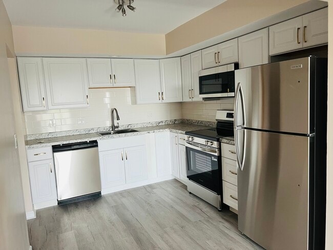 Building Photo - 79 Claudia Dr Unit 446 Rental