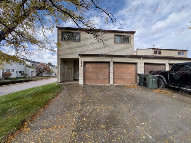 Building Photo - 2 bedroom home in Indian Hills