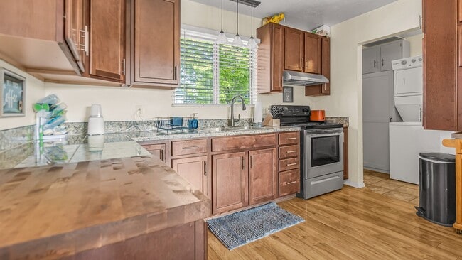 Photo - 2832 Texas Ave
