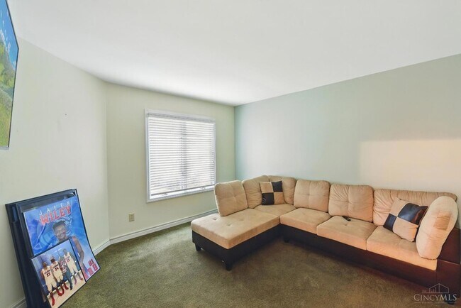 Photo - 5 Waterview Ct