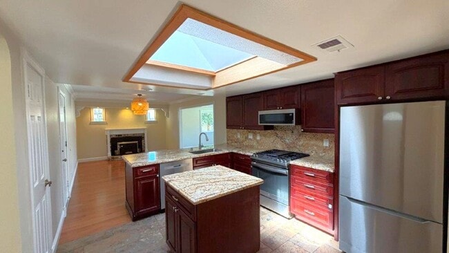 Photo - 1149 Paradise Dr
