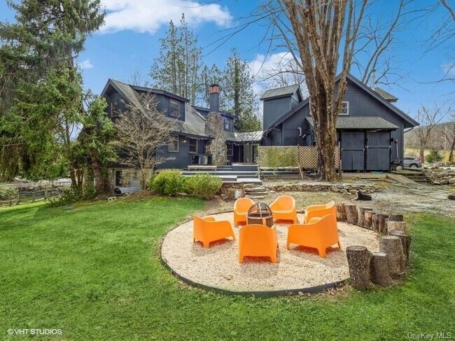 Photo - 260 Canopus Hollow Rd