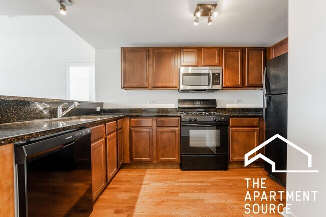 Photo - Stunning 2BR/2BA Rehab, Close to Blue Line 90/94 Unit 3A