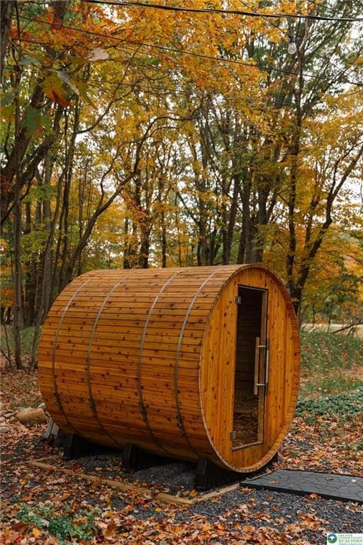 Photo - 1242 Shadblow Rd