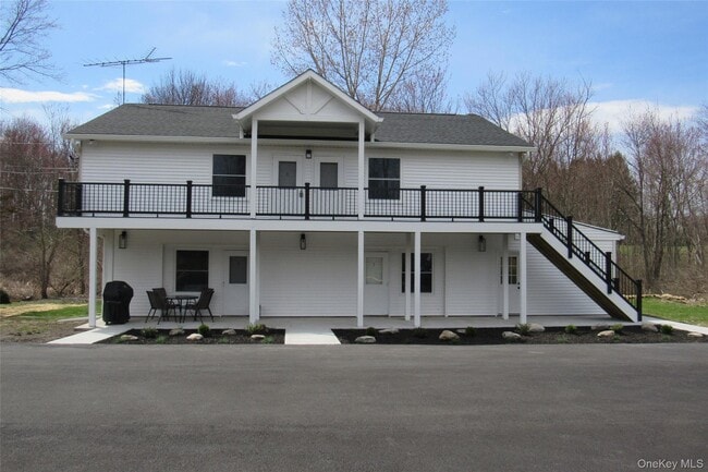 Building Photo - 2845 NY-9G Unit #1