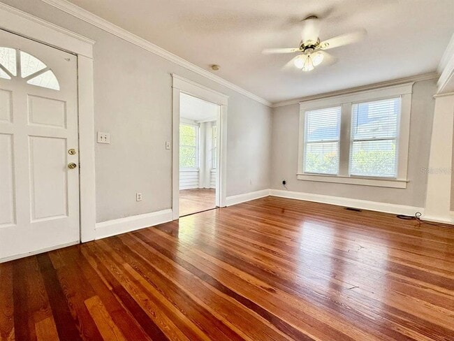 Photo - 607 S Willow Ave
