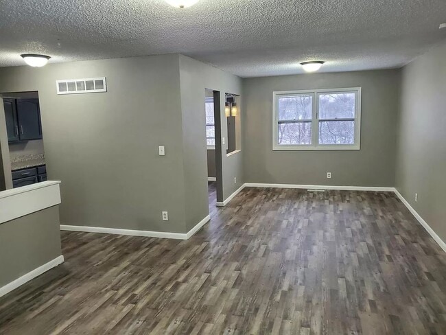 Photo - 6166 SE Hackley Ave