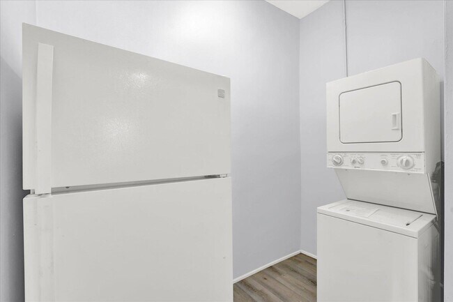 Photo - 2988 John F. Kennedy Blvd Unit 3