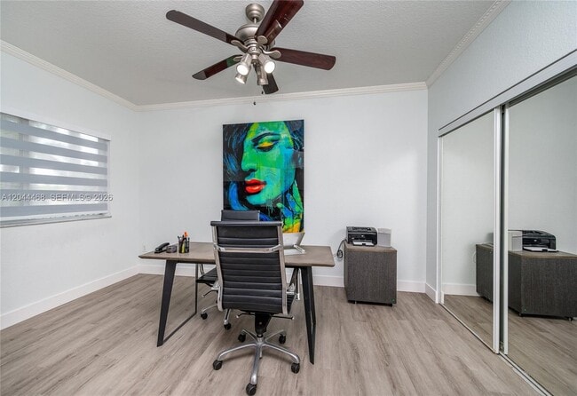 Photo - 10700 NW 66th St Unidad 204