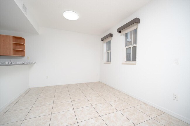 Photo - 10885 NW 89th Terrace Unit 211