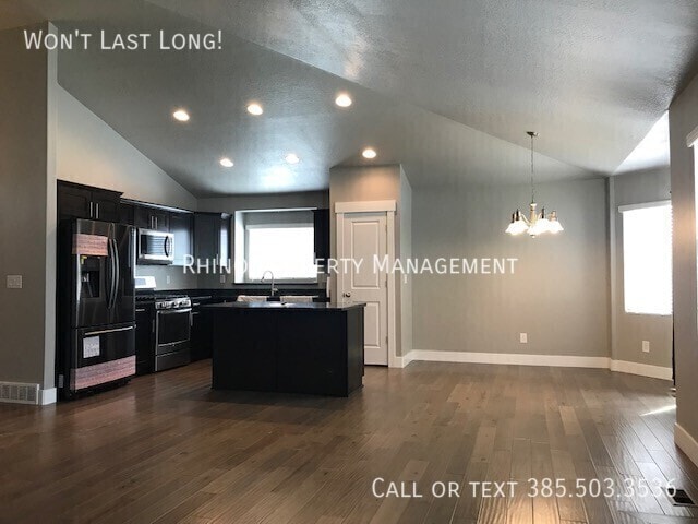 Photo - 2273 W Espadrille Cir