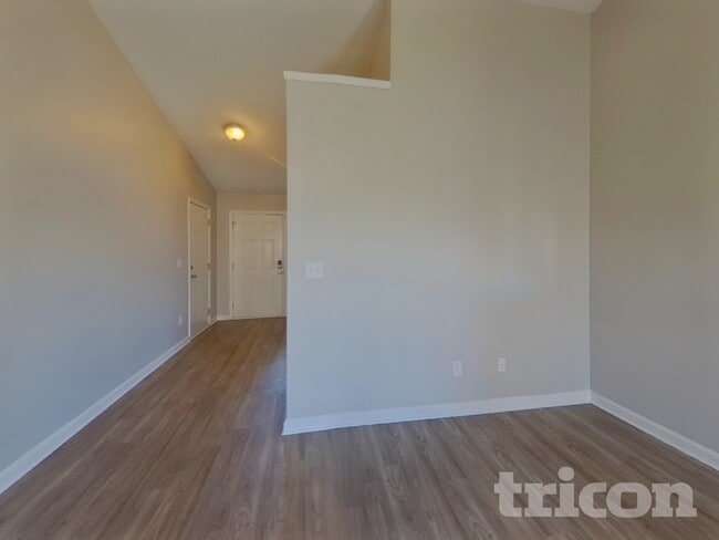 Photo - 1069 Coralbean Way