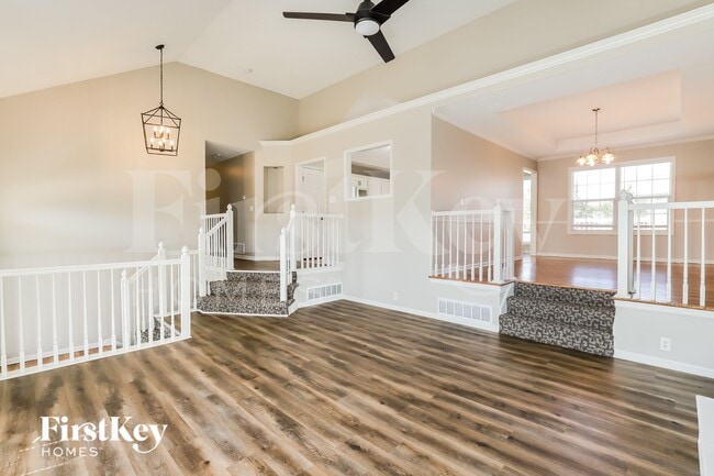 Photo - 2300 SW Stone Bridge Ct