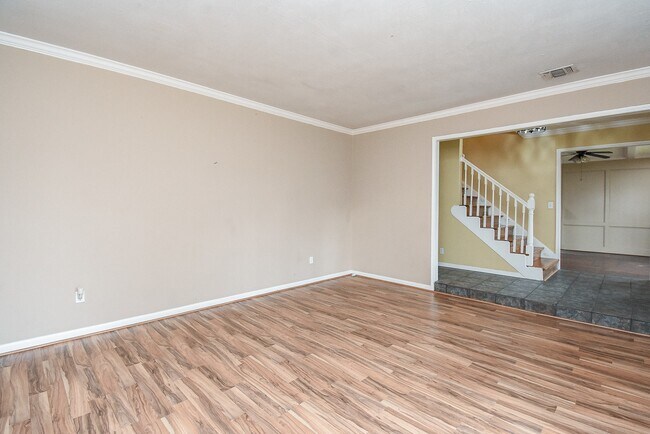 Photo - 1814 Corral Dr