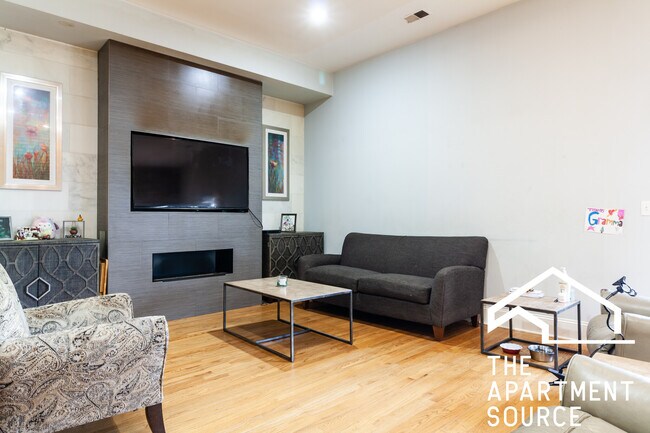 Photo - 2358 N Clybourn Ave Unit 3