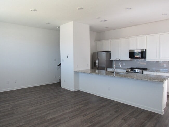 Photo - 562 Dry Fork Ln
