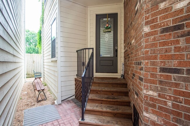 Photo - 1404 W 26th St